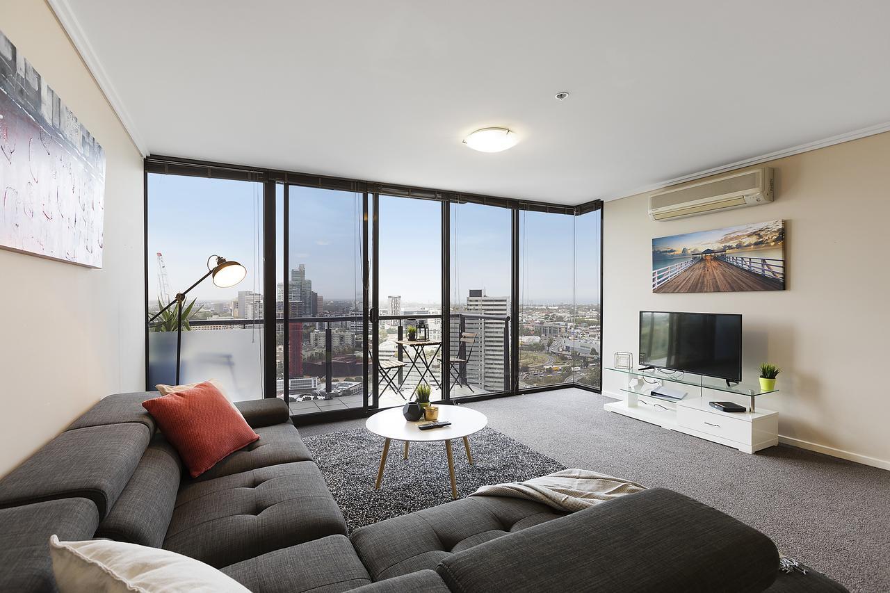 Complete Host Southpoint Apartments Мельбурн Екстер'єр фото
